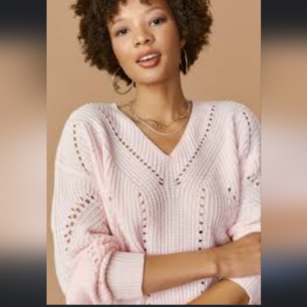 Knitted  green sweater